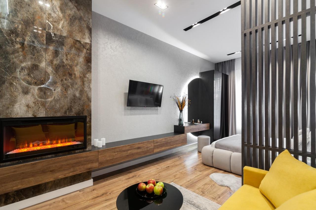 Dream Apartament On Drahomanova Street Lemberg Exterior foto