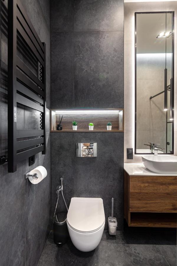 Dream Apartament On Drahomanova Street Lemberg Exterior foto