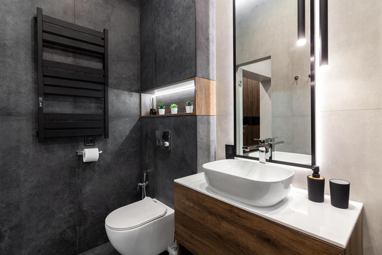 Dream Apartament On Drahomanova Street Lemberg Exterior foto