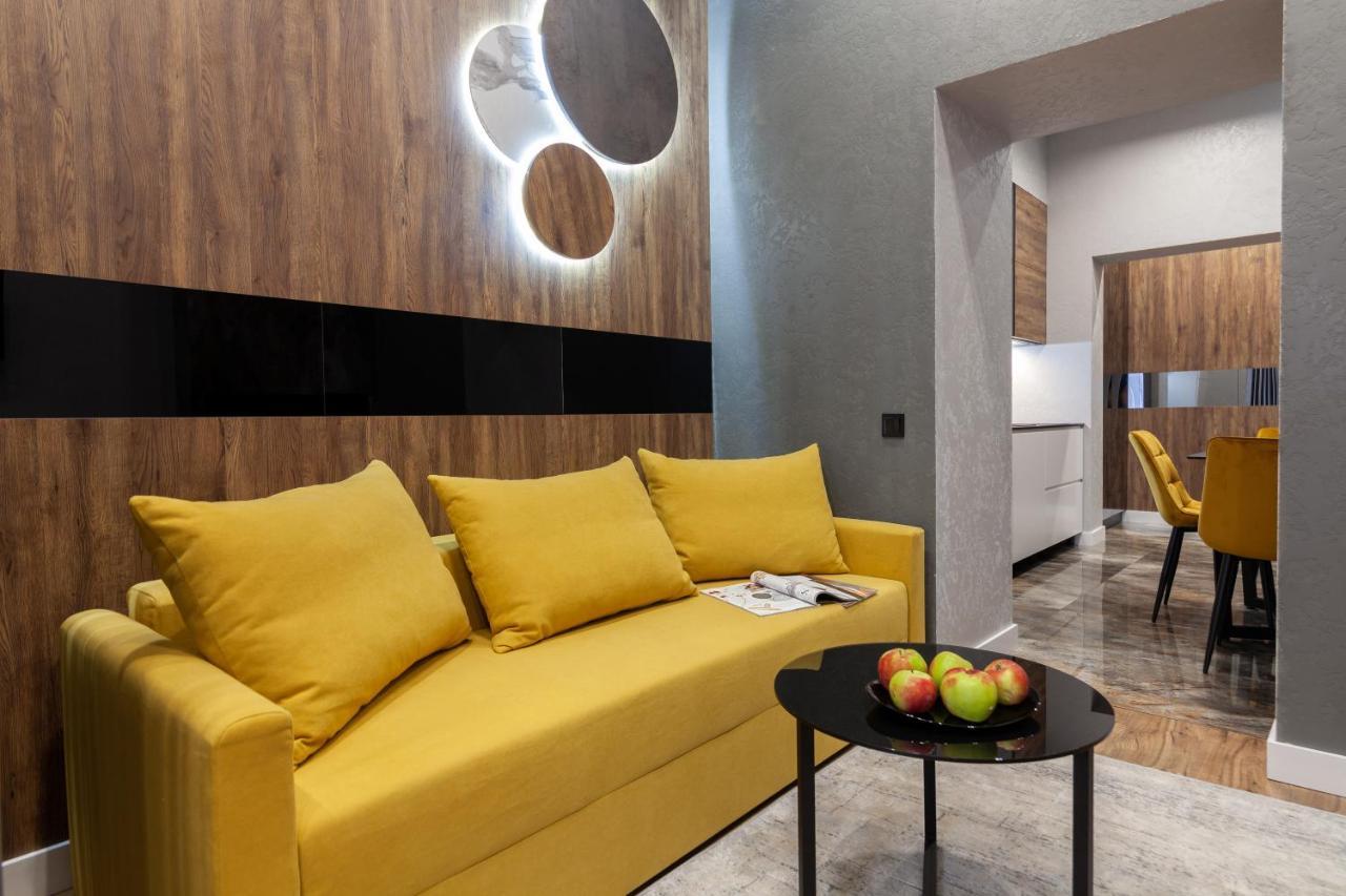 Dream Apartament On Drahomanova Street Lemberg Exterior foto