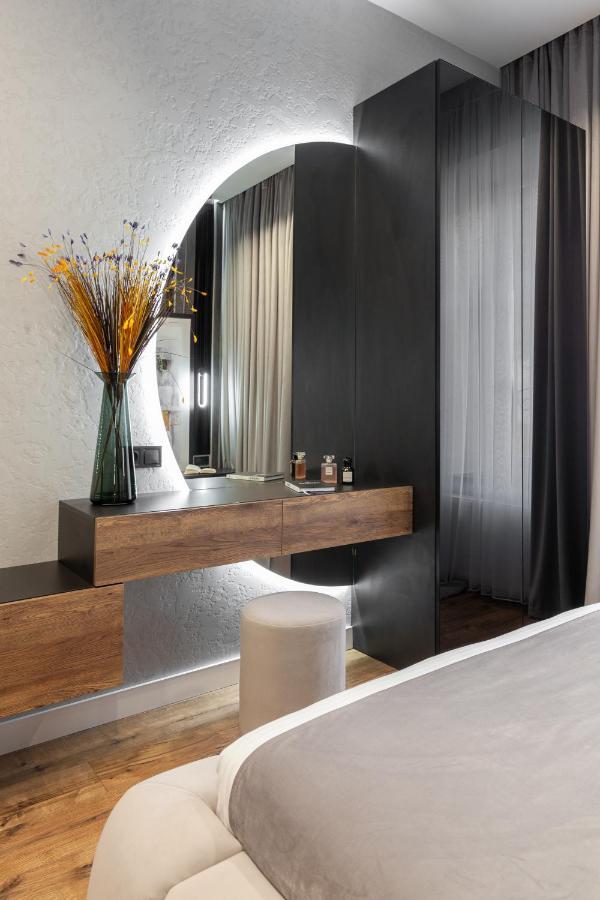 Dream Apartament On Drahomanova Street Lemberg Exterior foto
