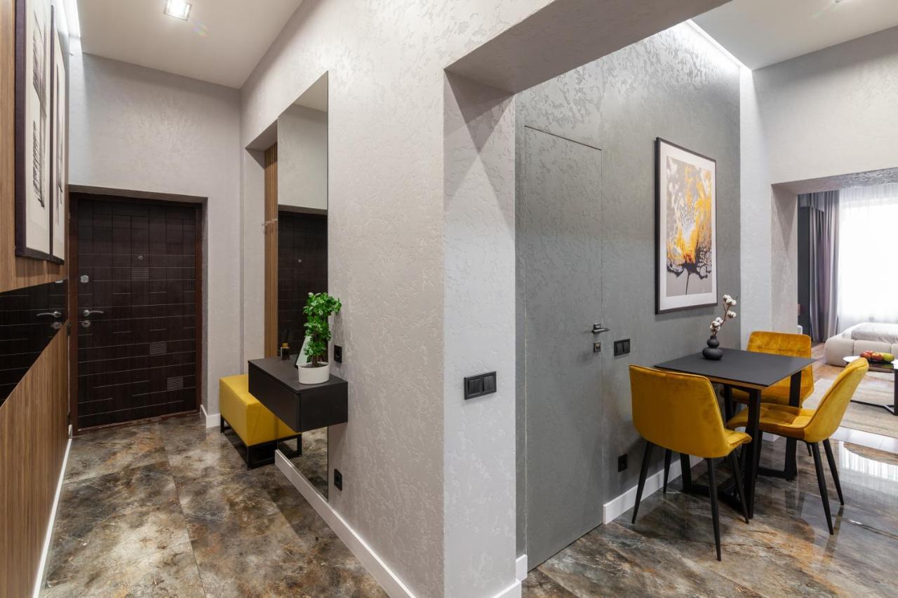 Dream Apartament On Drahomanova Street Lemberg Exterior foto