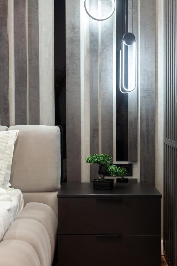 Dream Apartament On Drahomanova Street Lemberg Exterior foto